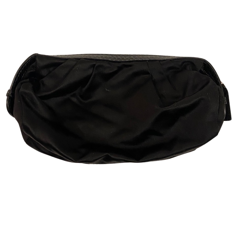 VALENTINO Garavani Black Clutch Bag Zip Closure - Picture 9 of 12